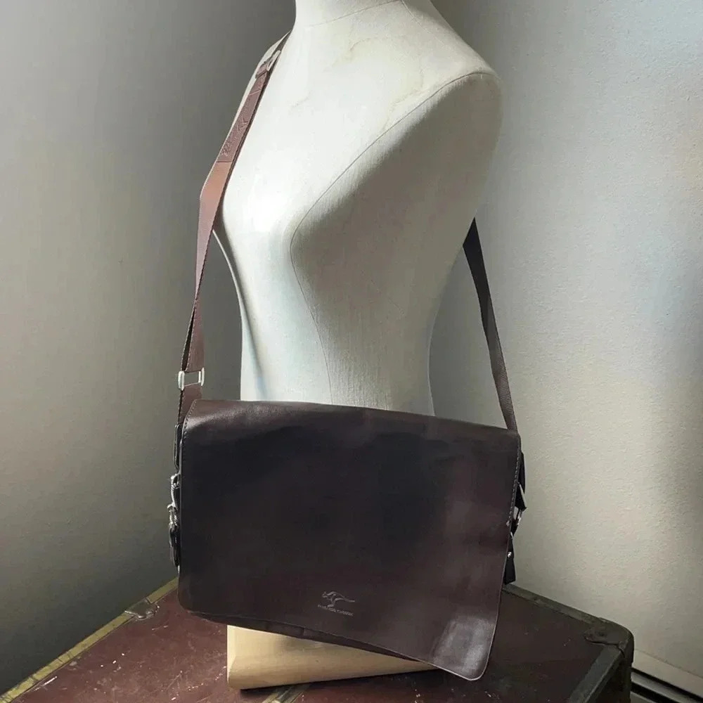 Brown Kangaroo Kingdom Messenger‎ Bag